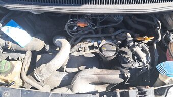 Rozprodam Vw t5 2.5tdi 4x4 - 8