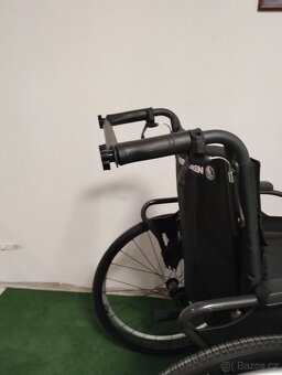 Mechanický invalidní vozík VERMEIREN, Zánovní stav - 8