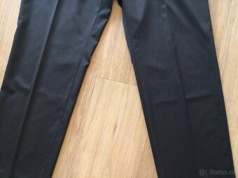 Nádherný oblek Pierre Cardin Paris vel. 52 - 8