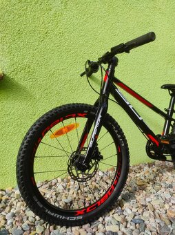 Značkové kolo Superior 20" TEAM hydraulic.disc - 8