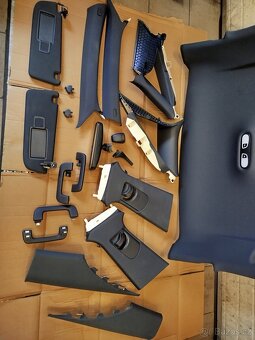 Sedadlá sline audi A6 c7 čierny strop - 8