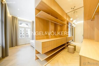 Pronájem bytu 3+kk 81 m² U obecního dvora, Praha - Staré Měs - 8