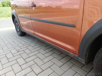 Volkswagen Touran Cross 2.0TDi 103kW - 8