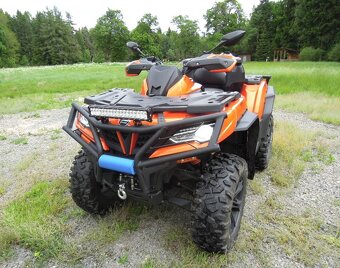 Prodám GLADIÁTOR CF moto X 1000 EPS - 8