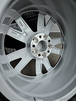 Orig. Mercedes - Zimní Continental 255/40/18 Nové - 8