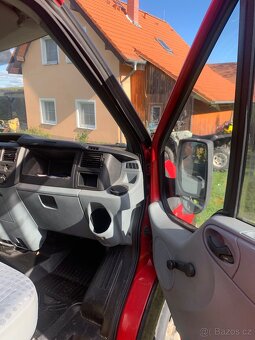 Ford Tranzi - 8