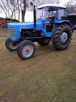 Traktor Zetor  bez Tp - 8