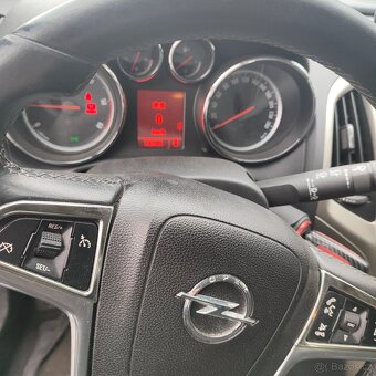 Prodam opel astra j 1.7 SDTI. - 8