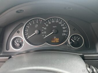Opel Meriva 1.8 16V(92 KW), naj. 65 000 km, ČR - 8