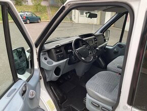 Ford Transit 2.2TDCi 74kW T300 9míst Klima - 8