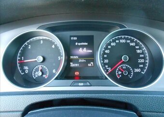 Volkswagen Golf 2,0 110 kW LOUNGE LED Serviska nafta - 8