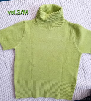 Svetry - 8
