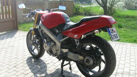 Honda NT 650 GT Hawk - 8