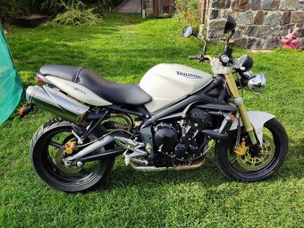 Triumph Street Triple 675 (2007) SUPER CENA - 8