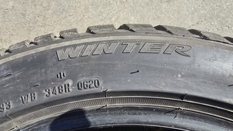 Zimní pneu 235/45/18 Pirelli - 8