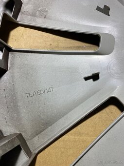 Zanovni Poklice, kryty kol, Volkswagen t5, t6 / 5x120 - 8