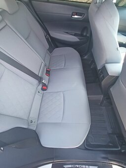 Corolla Cross 1.8 HEV - 8