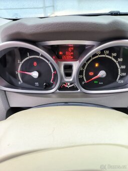 Ford fiesta 1,25. 2009r.v - 8