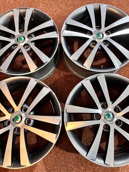 5x112 R17 Škoda Yeti / Octavia Original alu disky - 8
