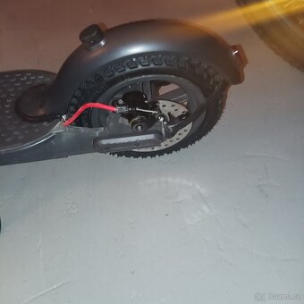 Elektrokoloběžka Xiaomi Mi Scooter Pro - 8