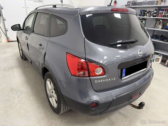 Nissan Qashqai 2.0 DCi, 7míst, 4x4, tažné,panorama - 8
