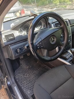 Mercedes-Benz A180 - 8