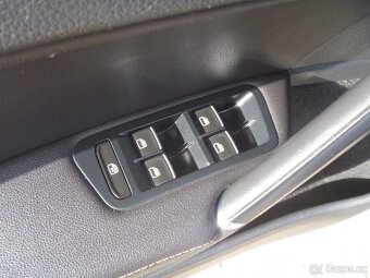 Volkswagen Golf VII 1.4TSI 103kW 1.MAJITEL - 8