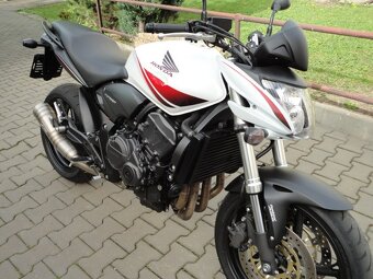 HONDA CB600F HORNET - 8