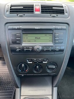 Škoda Octavia 2 Combi 1.6 MPI - 8