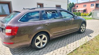 Prodám vozidlo Škoda Octavia 3 1.4 Tsi - 8