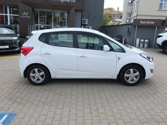 Hyundai ix20 1.6i 92kW KLIMATIZACE ČR - 8