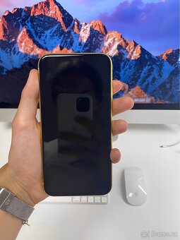 iPhone 11 Yellow BATERIE 100% TOP - 8