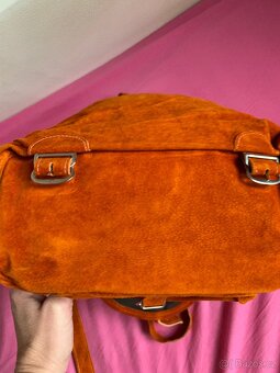 Krasny kozeny batoh/ brousena kuze novy - 8