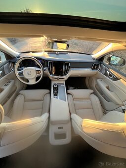 Volvo V60 B4 plus - 8