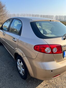 Chevrolet Lacetti 1.4 16v 70kW STK 3/26 - 8