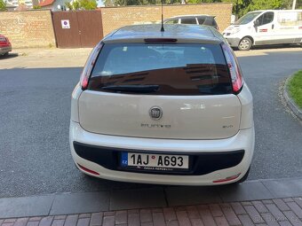 Fiat Grande punto evo 1.2. Rok 2010 - 8