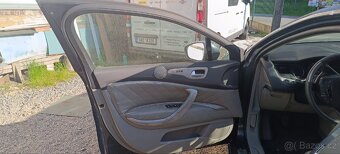 Citroen C5 2.0Hdi III X7 sedan - 8