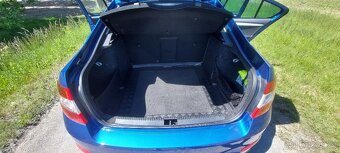 Skoda Octavia 2.0tdi, dsg, výbava - 8