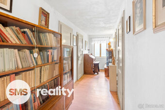 Samostatný rodinný dům, 9+2, pozemek 1352 m2, vodní nádrž Se - 8