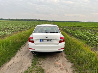 Škoda Octavia 1.8TSi DSG - 8