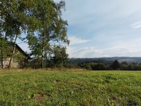 Stavební parcela s chalupou - 8