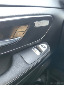 Mercedes-Benz V 250 - 8