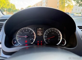 Suzuki Swift, 1,2VVT 16V 69kW X-TRA 1.MAJITEL 2015 - 8