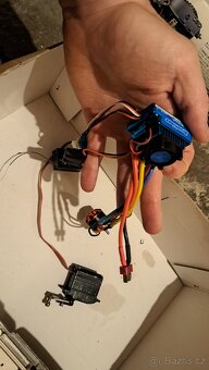 RC auto Tamiya CC01 - 8