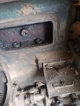 Zetor 25 A blok motoru - 8