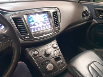 Chrysler 200S 3,6 AWD 2015 LPG - 8