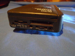 Retro megafon s kazetou, walkman Wave, obal na walkman - 8