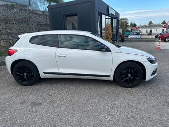 Volkswagen Scirocco 2009 - 8