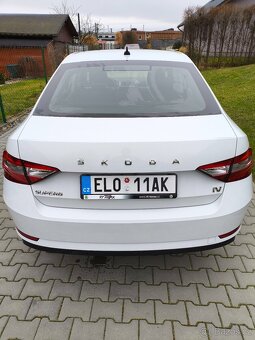 Škoda Superb 3 iV 160kw PHEV - 8