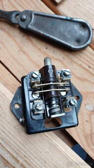 Spínací skříňka - 8